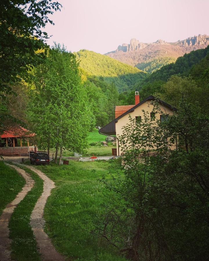 Vila Nada Crni Vrh Esterno foto